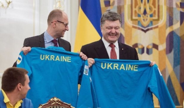 Украинцев обяжут присягать на верность державе 