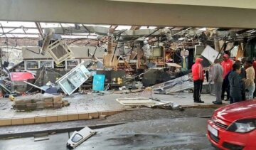У ПАР постраждали п'ятеро людей під час обвалу клініки