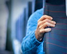 Заснуть или напиться: что делать, если боишься летать на самолетах 