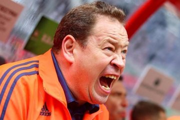 Новшества УЕФА: "обиженные" россияне устроили плач Ярославны