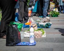 Уличные торговцы парализовали дорогу в Одессе