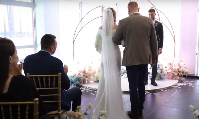 весілля, скріншот з відео