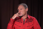 Олег Скрипка, кадр из интервью