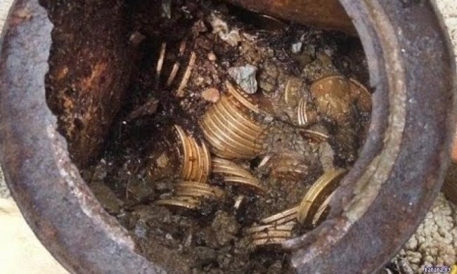 Саморобна карта діда допомогла онукам знайти скарб