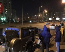 П'яний псевдокоп влаштував погром у супермаркеті 