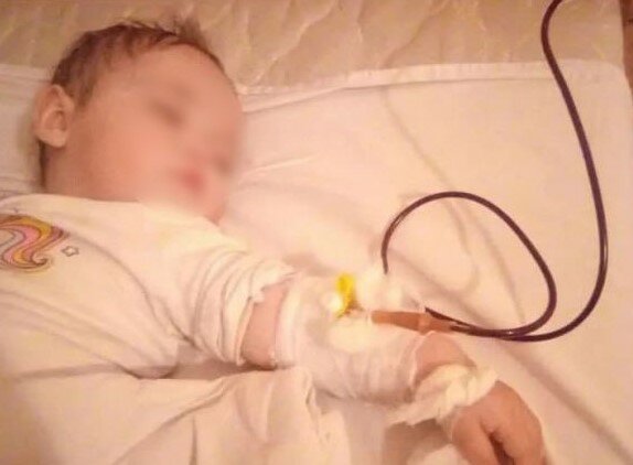11-месячная принцесса скончалась от коронавируса, родители ужаснули подробностями: "Лечили отравление"