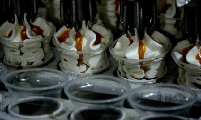 Морозиво, скріншот: YouTube