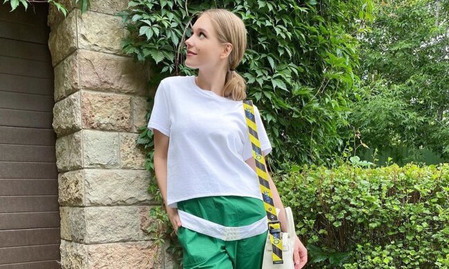 Асмус прийшла в сказ через жіночність: "Чому не в купальнику"