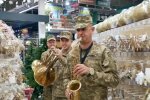 Військові виконують пісню, скріншот: Facebook