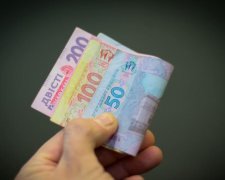 Українцям роздадуть по 1,5 тисячі: з березня граємо за новими правилами