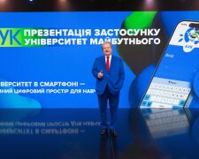 Михайло Поплавський