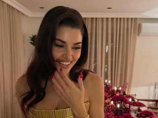 Ханде Ерчел, фото із соцмереж актриси