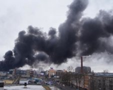 Росія знову у вогні: моторошна пожежа поглинула найбільший ТЦ