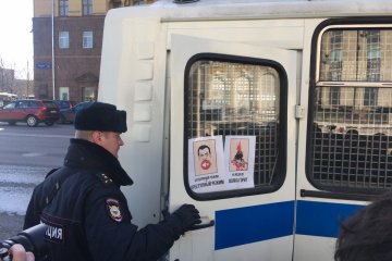Любовний трикутник пенсіонерів-геїв у Росії закінчився страшною трагедією
