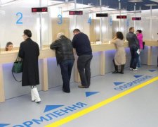 Украинцам запретили оформлять паспорта старого образца
