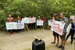 потест против дома министра Ткаченко \ фото Апостроф