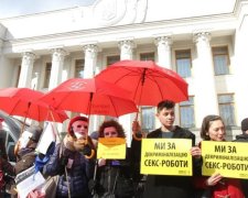 Секс-працівників активно підтримали в соцмережах