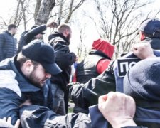 Зіткнення в Одесі: копи відпустили всіх затриманих