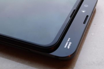 Xiaomi Mi Mix 3 раптово обійшов конкурентів