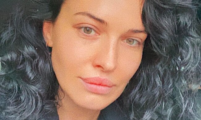 Даша Астаф'єва, instagram.com/da_astafieva