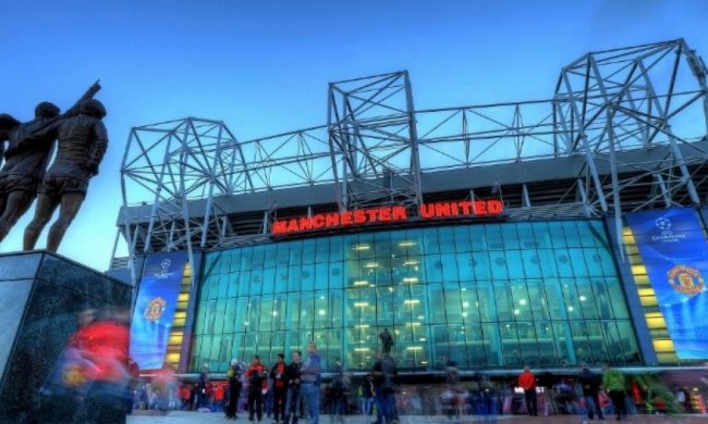 На стадіоні "Манчестер Юнайтед" встановили антитерористичні вікна