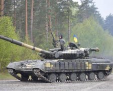 В сети показали захватывающее соревнование украинских танкистов