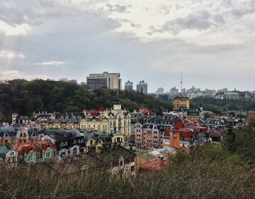 Коли Україну засипле снігом