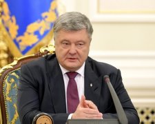Порошенко розповів про "посланців" Путіна на українських виборах: стартував аукціон обіцянок