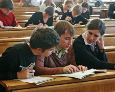 Студенты будут получать стипендии по новым правилам