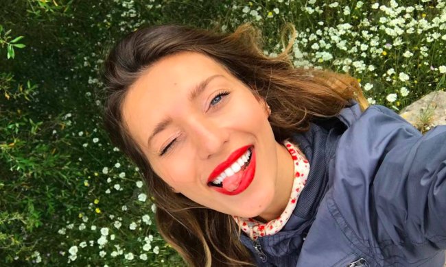 Тодоренко показала, чем кормит сына, фанаты шокированы: "Кожуру снимайте, пожалуйста"