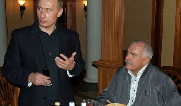 Путін допоможе Михалкову відкрити ресторан коштом росіян