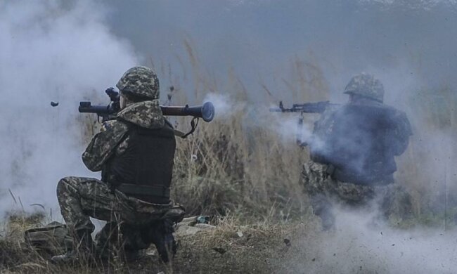 Терористи обстріляли представників ОБСЄ