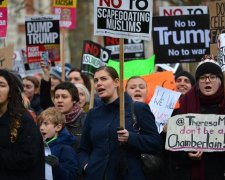 Тисячі британців мітингували проти приїзду Трампа