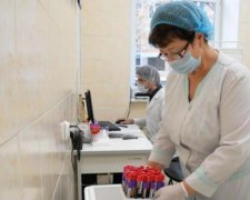 З-за столу в реанімацію: благодійний обід закінчився масовим отруєнням дітей
