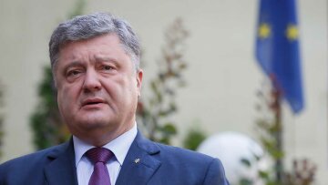 Блогер поймал Богдана в пикантный момент, реакция Порошенко бесценна: "Так выглядит печаль..."