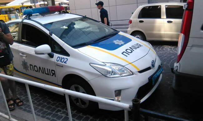 Штрикнув ножем і втік: під Дніпром розшукують підозрюваного у вбивстві, фото