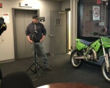Чоловік з мотоциклом, фото: Hartford Police