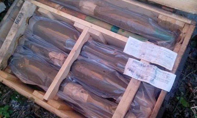 Ще одну схованку з боєприпасами знайшли у Мар’їнці (фото)