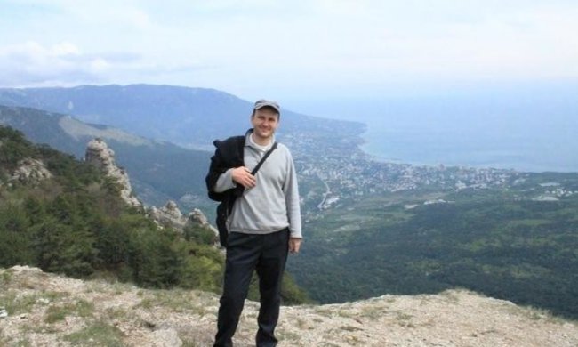 ФСБ змушує кримчан відмовлятися від українського паспорта