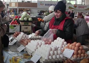 Цены на яйца. Фото: скрин youtube