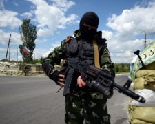 Путинские палачи выбили из украинского журналиста признание в "шпионаже"