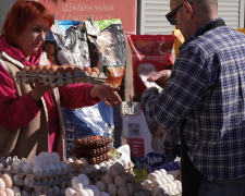 Ціни на яйця. Фото: скрін youtube