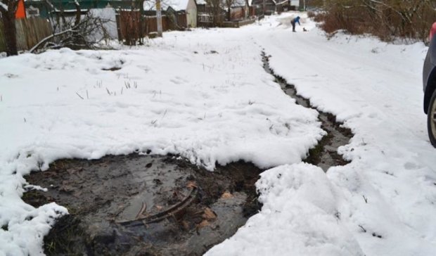 Под Киевом образовалось ядовитое болото из нечистот