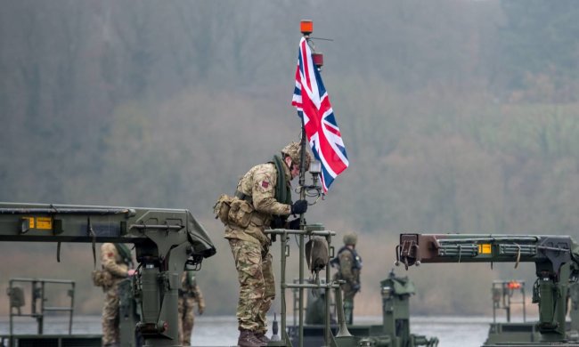 Депутати заявили про введення воєнного стану: всьому виною Brexit