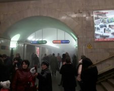 Опубліковані свіжі кадри з місця вибуху у пітерському метро