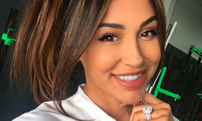 Ана Чері, instagram.com/anacheri/
