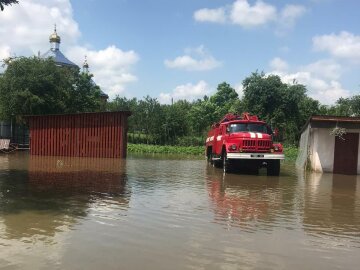 Львовщина повторила печальную судьбу Прикарпатья - вода везде