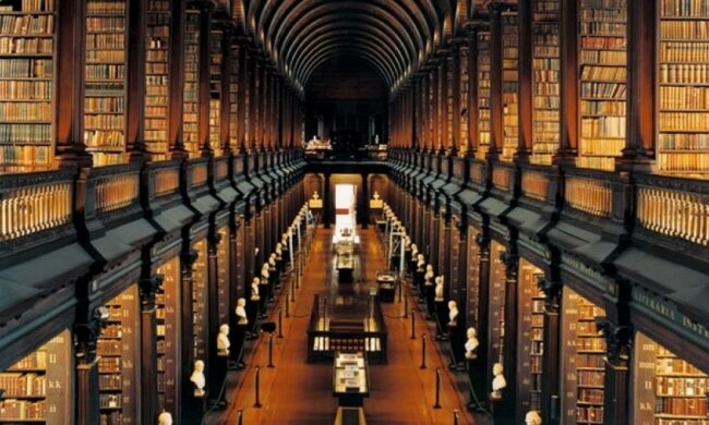 Ученые создали робота-библиотекаря