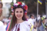Девушки, скриншот: YouTube