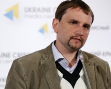 Вятрович задекларировал два миллиона и новенький Subaru